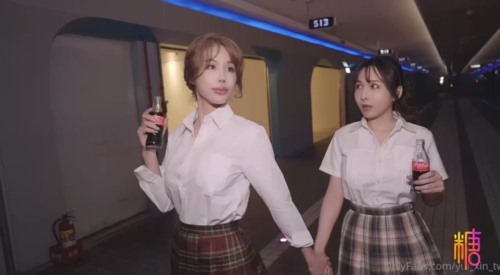 57108-超级硬核芭比女神究极梦幻粉卝乳▌辛尤里▌成人版诸葛马骑乘升天 爆爽淫卝荡欢快 姐妹花双双在马背上高卝潮.jpg